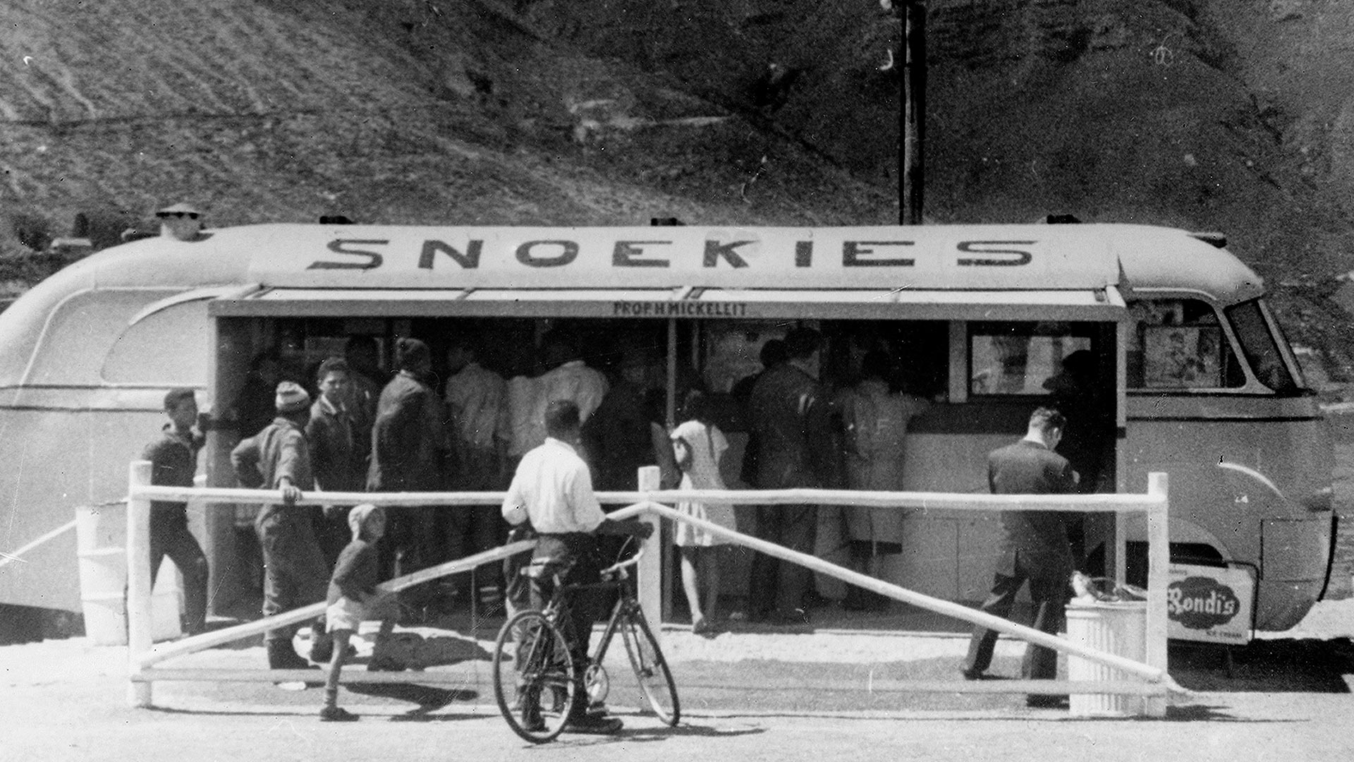 Snoekies Hout Bay in Hout Bay.